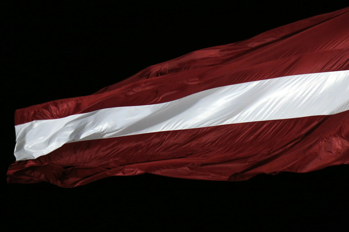 Latvijas valsts karogs. Foto: Edijs Pālens/LETA