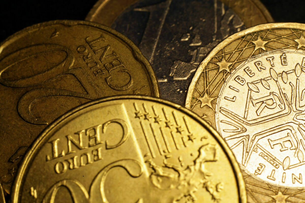 Eiro monētas. Foto: Edijs Pālens/LETA