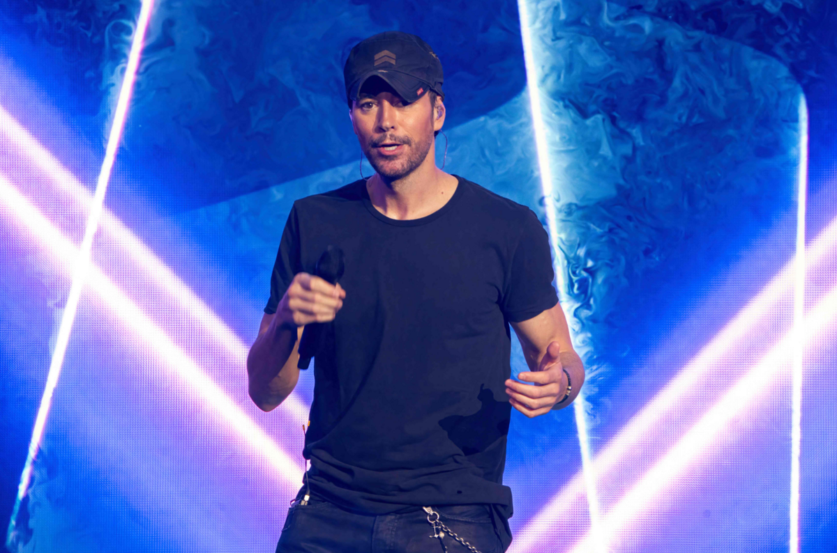 enrique-iglesias-voice-concerns-what-happened-to-the-nineties-pop