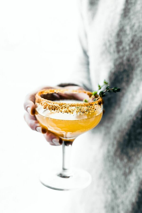 Bezalkoholiskie kokteiļi, Foto: lindsay Cotter, Unsplash