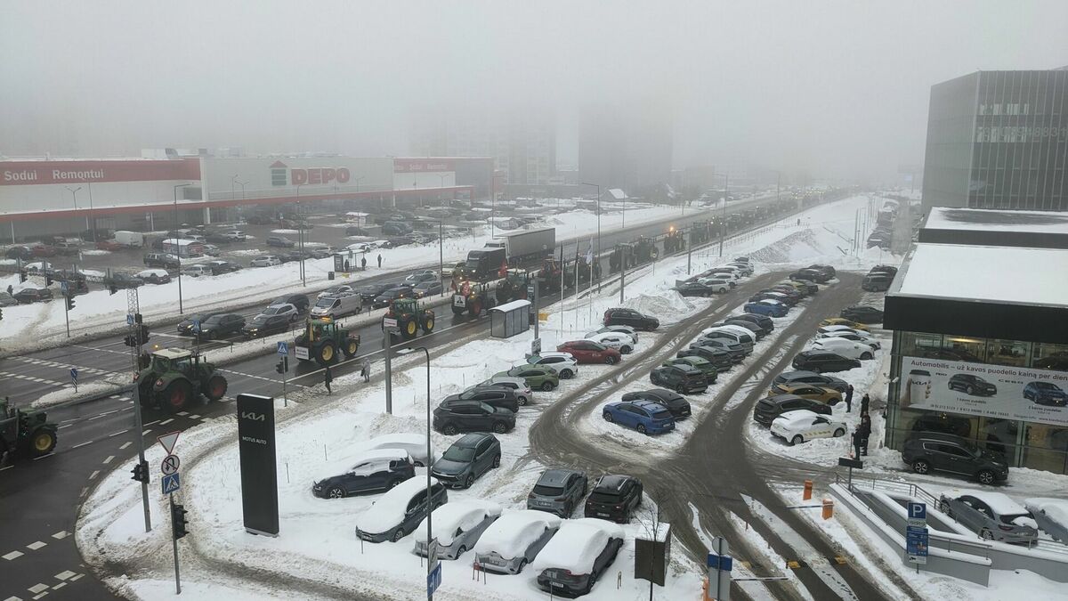 Traktori Viļņā. Foto: Borgu/X/Twitter