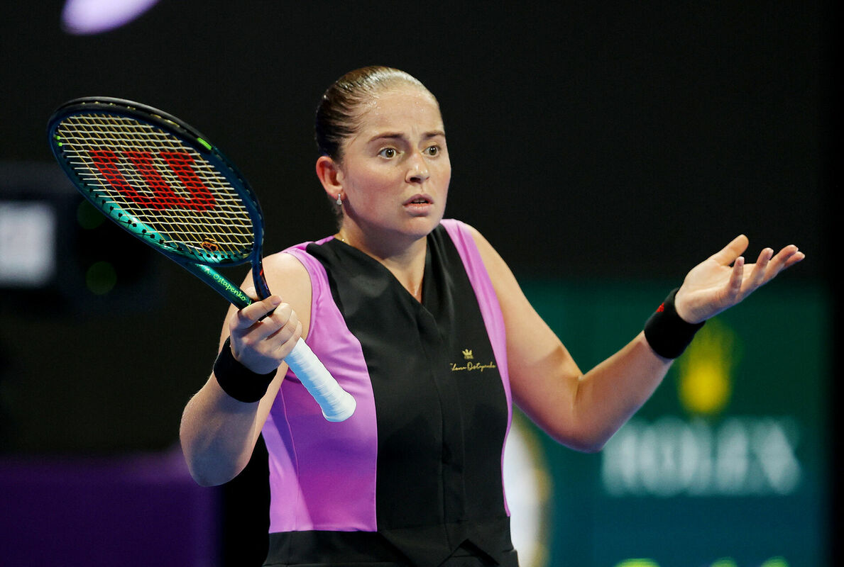 Latvijas tenisa pirmā rakete Aļona Ostapenko. Foto: REUTERS/Ibraheem Al Omari