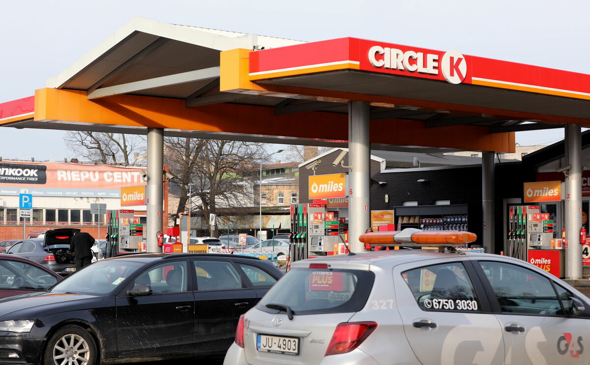 Degvielas uzpildes stacija "Circle K". Foto: Evija Trifanova/LETA