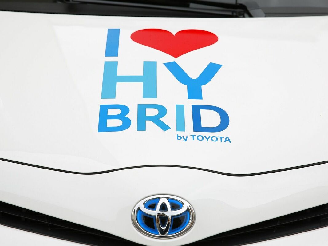 Toyota Hybrid automašīna Foto: Pixabay