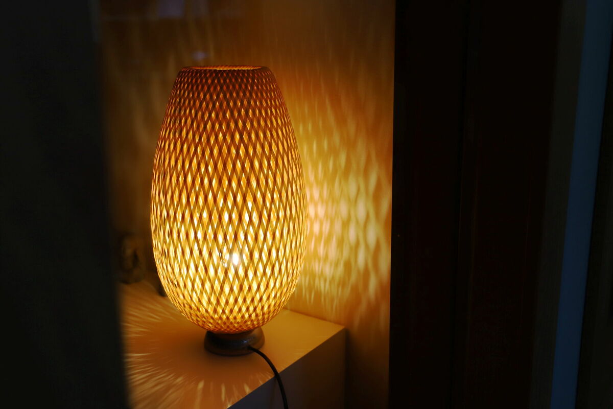 Lampa, attēls ilustratīvs. Foto: Līga Gredzena/LETA