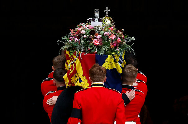 Karalienes Elizabetes bēres. Foto: scanpix/AFP