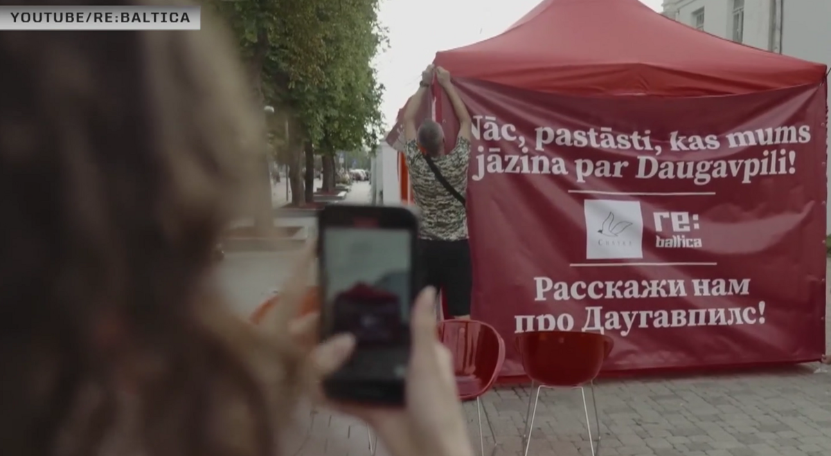 Re:Baltica mobilās studijas telts Daugavpilī. Foto: lsm.lv