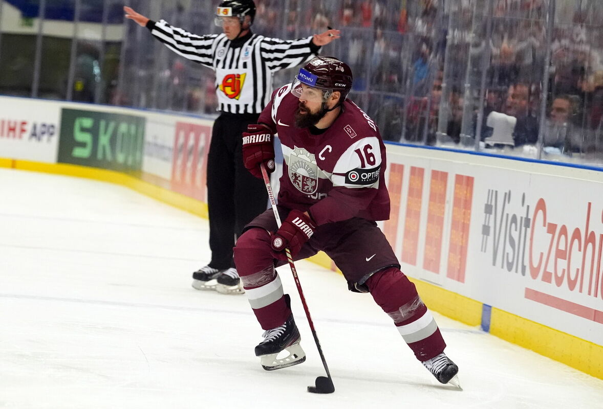 Latvijas hokeja izlases spēlētājs Kaspars Daugaviņš. Foto: Edijs Pālens/LETA