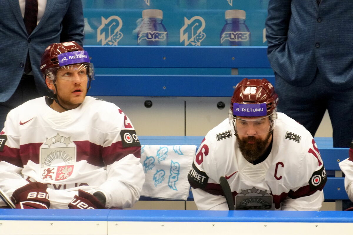 Latvijas hokeja izlases spēlētāji . Foto: Edijs Pālens/LETA