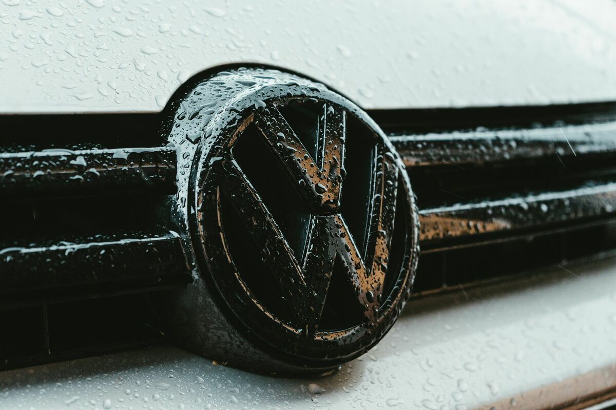 "Volkswagen" logo. Foto: Unisplash