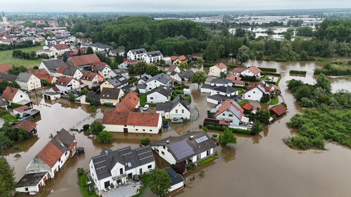 Plūdi Bavārijā, Vācijā. Foto: REUTERS/Ayhan Uyanik