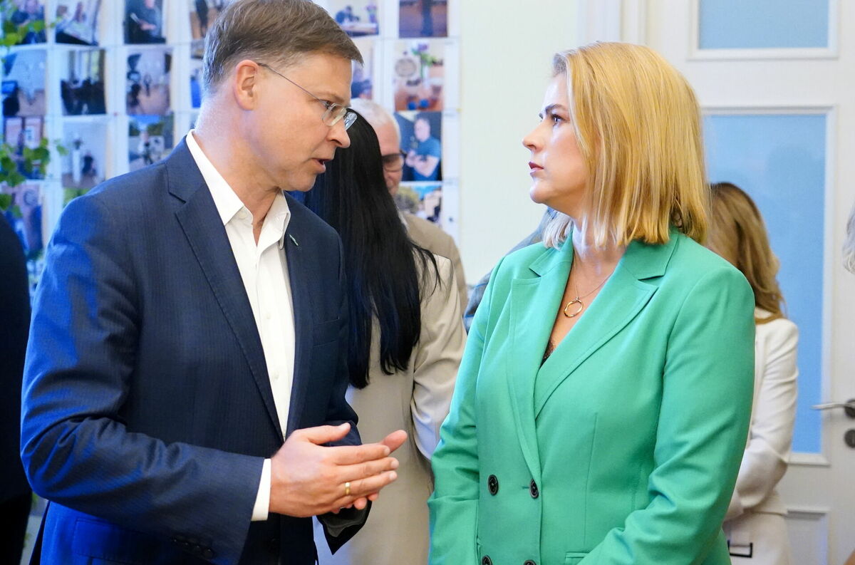 Valdis Dombrovskis, Evika Siliņa. Foto: Ieva Leiniša/LETA