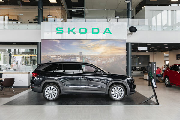 Škoda dīleru centrs  Pārdaugavā, foto: "Skandi Motors"