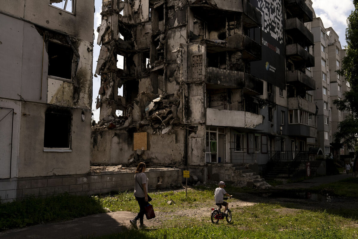 Krievijas radītie postījumi Ukrainā. Foto: AP Photo/Jae C. Hong