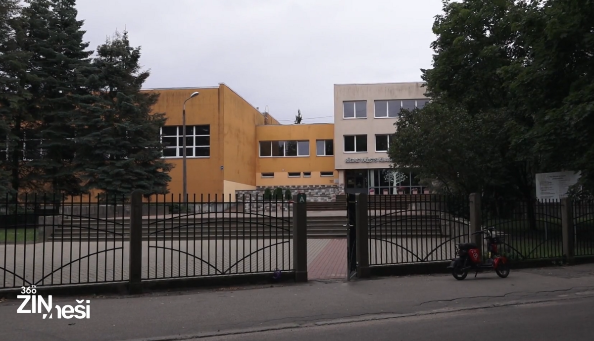 Skola. Foto: Ekrānšāviņš no sižeta