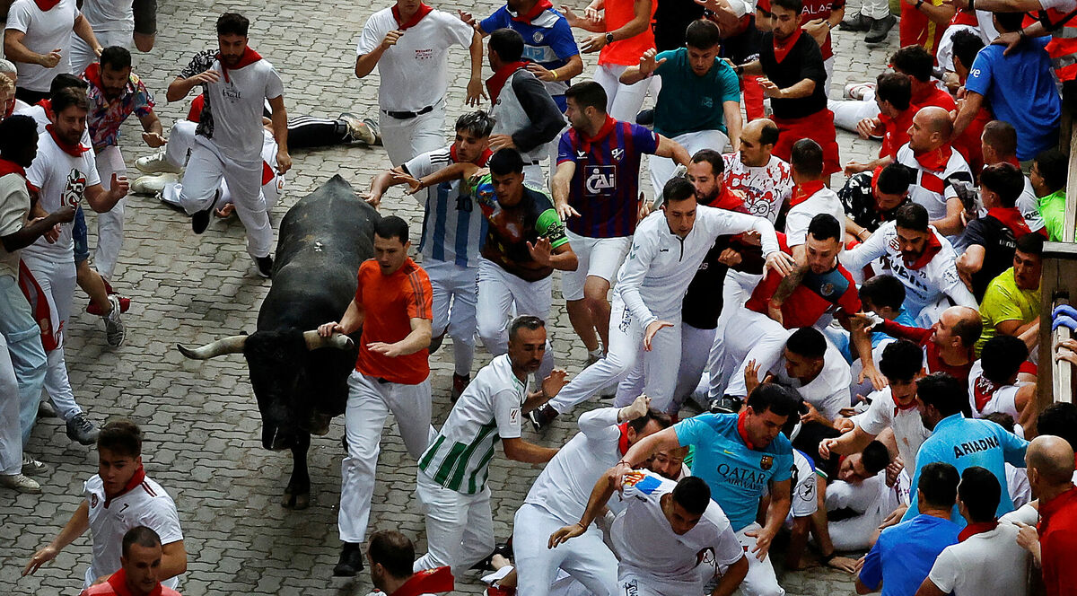 Pamplonas buļļu skrējiens. Foto: REUTERS/Vincent West/Scanpix