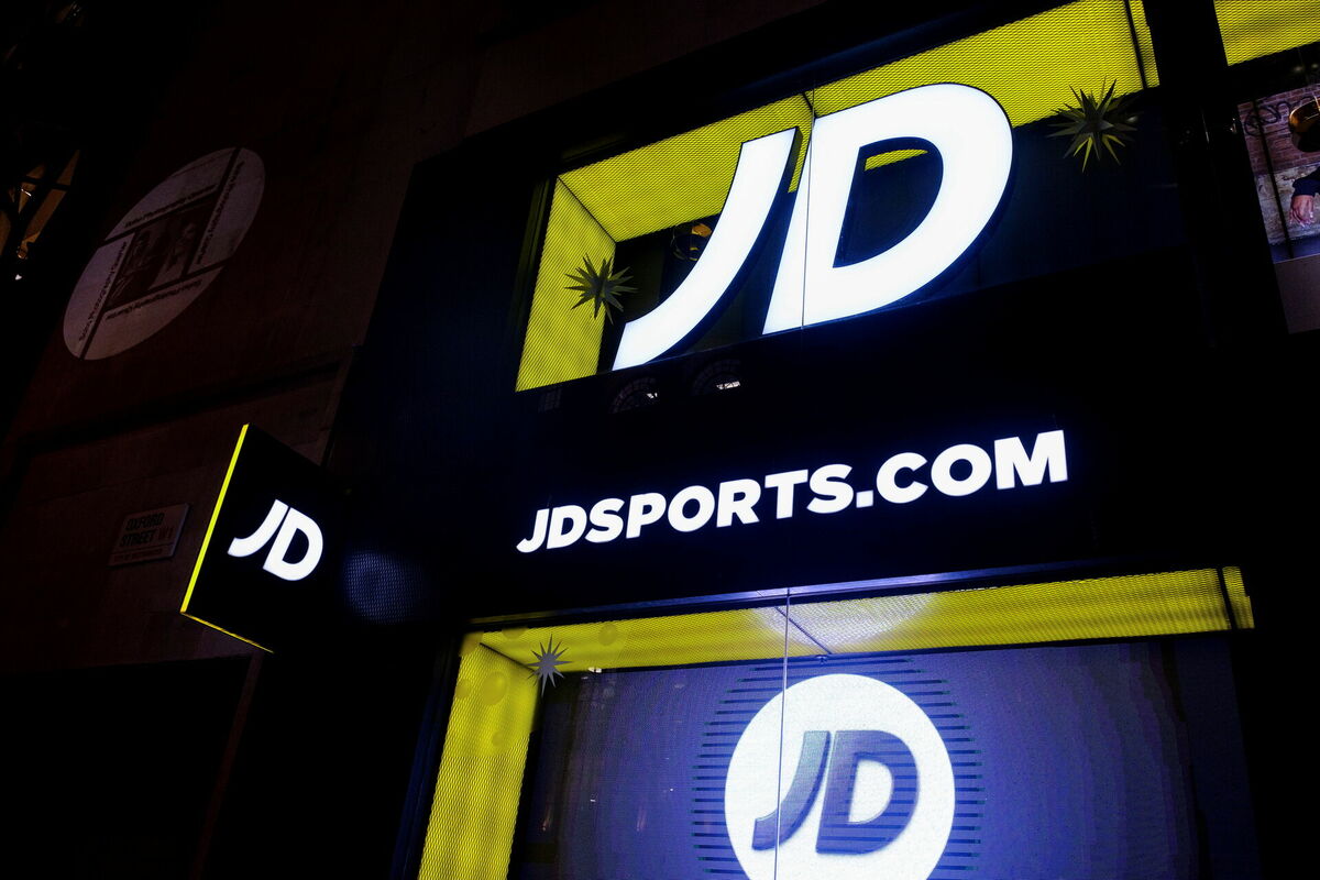 "JD Sports" veikals Londonā. Foto: REUTERS/May James