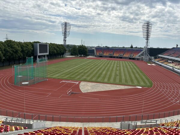 Daugavas stadiona centrālais sporta laukums. Foto: Publicitātes