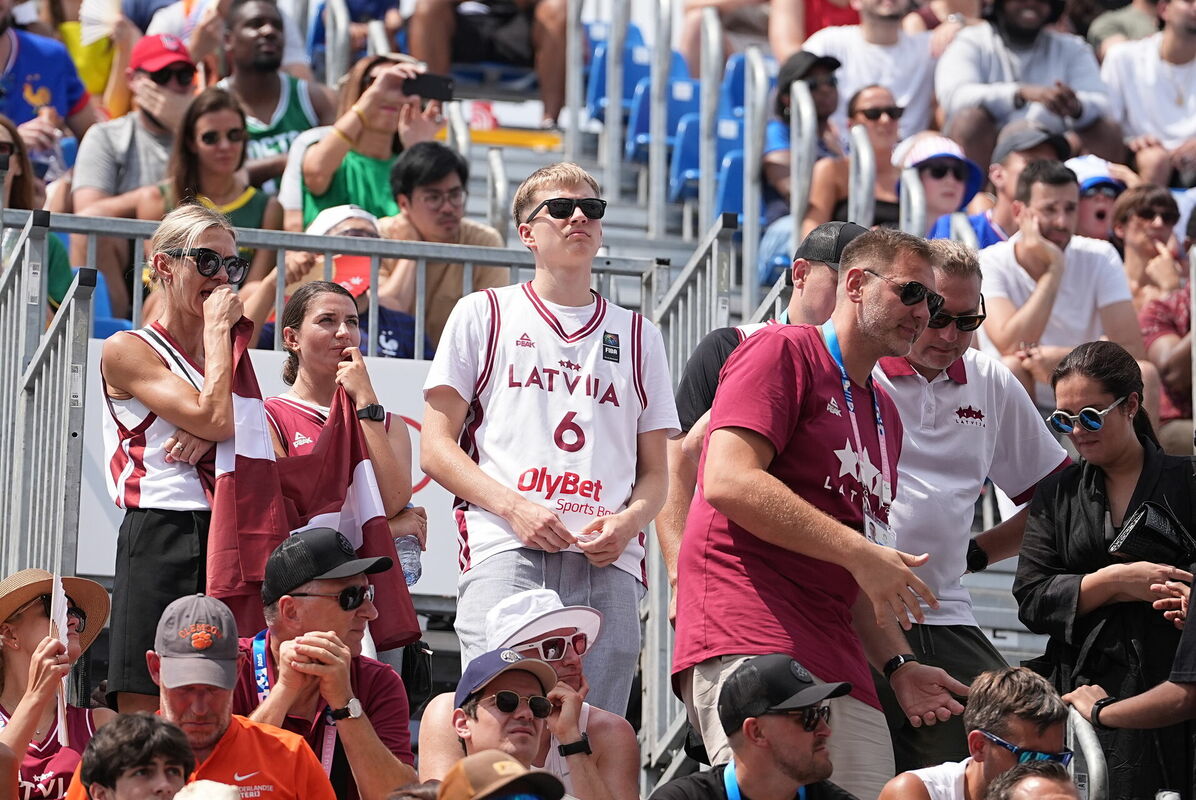 3x3 basketbola turnīra spēle. Foto: Edijs Pālens/LETA