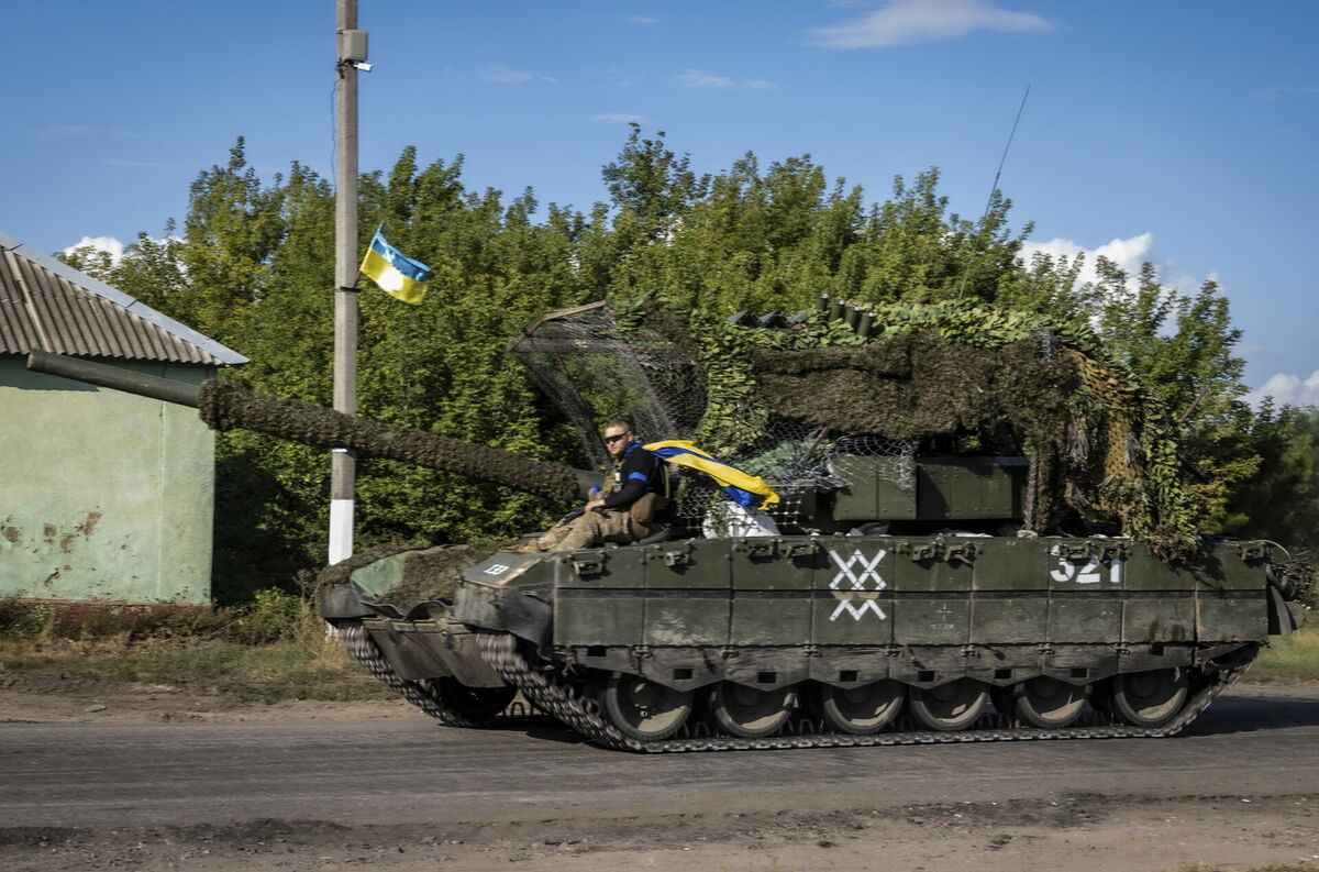 Ukraiņu tanks Kurskas reģionā. Foto: EPA/NIKOLETTA STOYANOVA/Scanpix