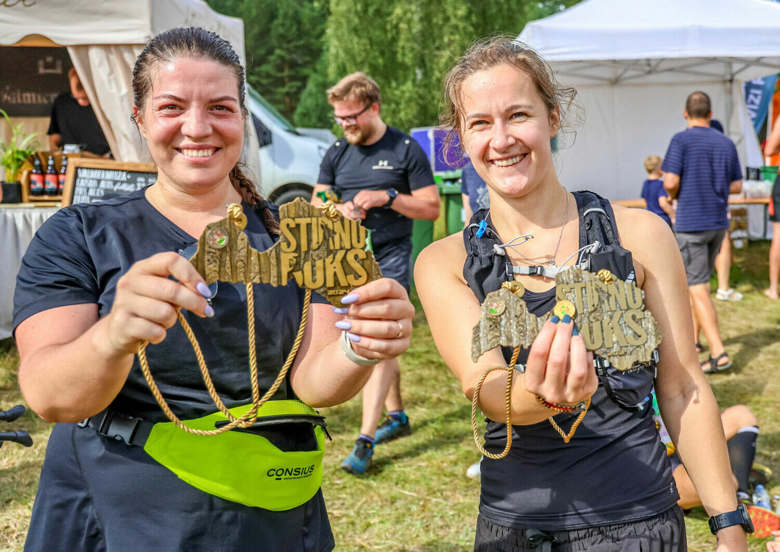 "Stirnu buks" dalībnieces 17. augusta skrējienā. Foto: stirnubuks.lv