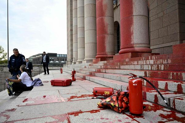 Vandaļi Somijā. Foto: scanpix/Emmi Korhonen / Lehtikuva / AFP