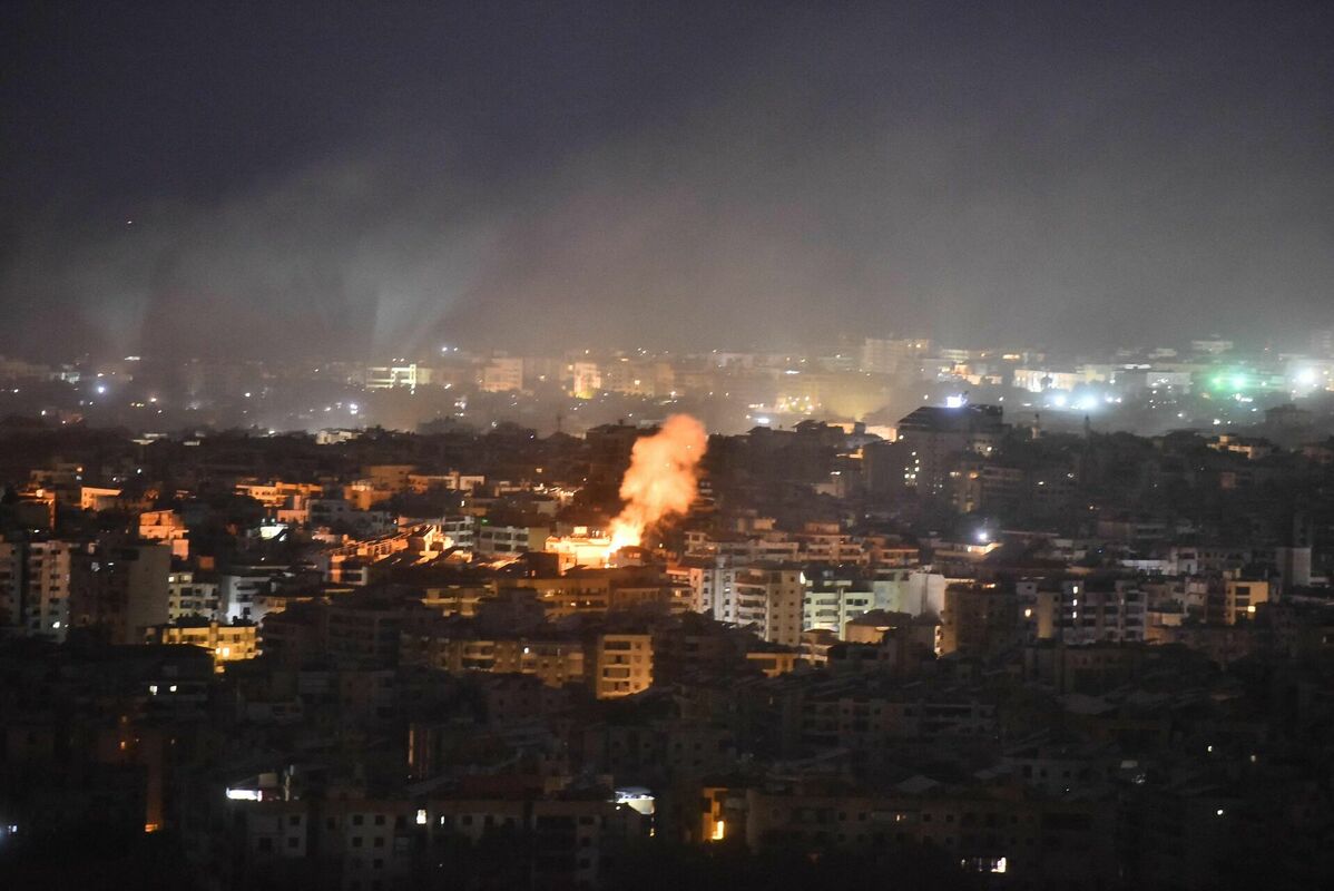 Izraēlas radītie triecieni Libānas galvaspilsētā Beirūtā, 1. oktobrī. Foto: ITANI / AFP