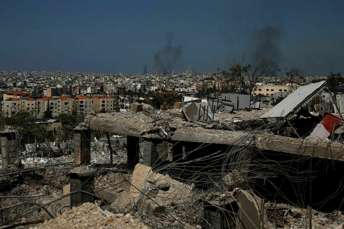 Izraēlas radītie postījumi Beirūtā. Foto: REUTERS/Louisa Gouliamaki