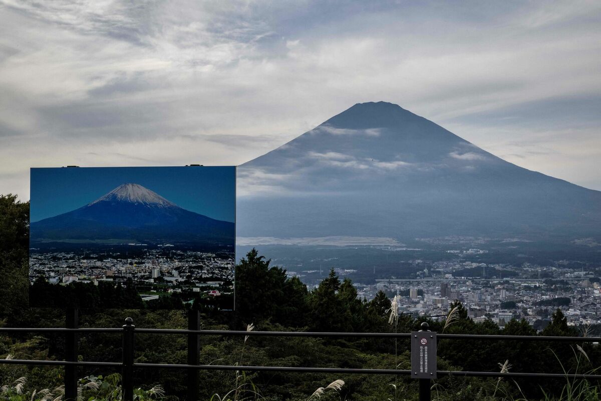 Fudži kalns Japānā. Foto: Yuichi YAMAZAKI / AFP