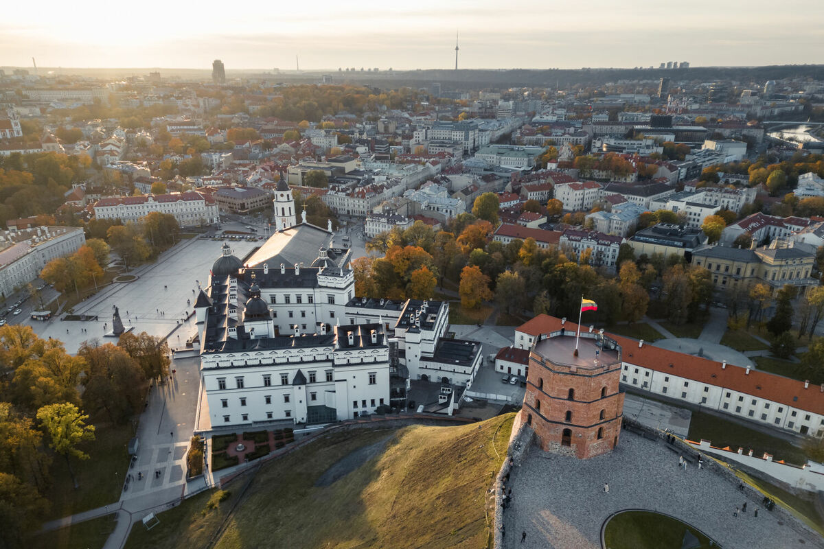 Skats no Ģedimina kalna uz pilsētu. Publicitātes foto