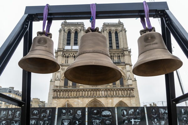 Baznīcas zvani. Foto: scanpix/ EPA/CHRISTOPHE PETIT TESSON