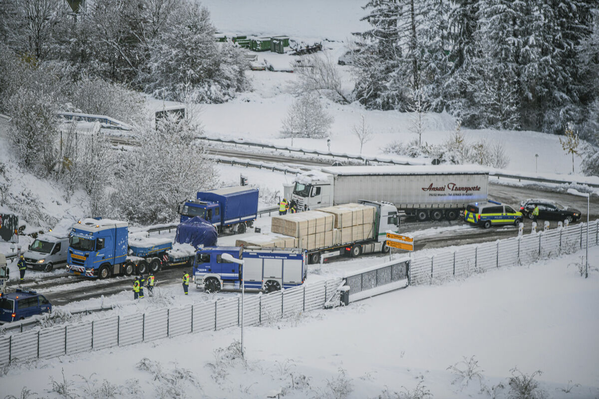 Satiksmes negadījums Vācijā. Foto: scanpix/Jason Tschepljakow/dpa via AP