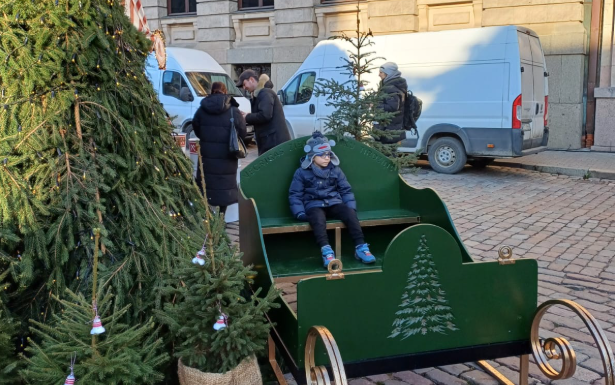 Ziemassvētku tirdziņš Rīgā. Foto: 360 ZIŅneši 