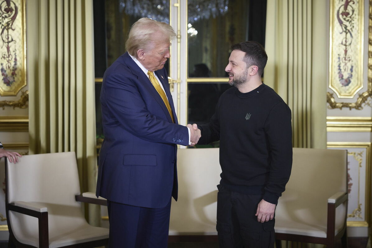 Jaunievēlētais ASV prezidents Donalds Tramps un Ukrainas prezidents Volodimirs Zelenskis. Foto:  EPA/Presidential Press Service of Ukraine