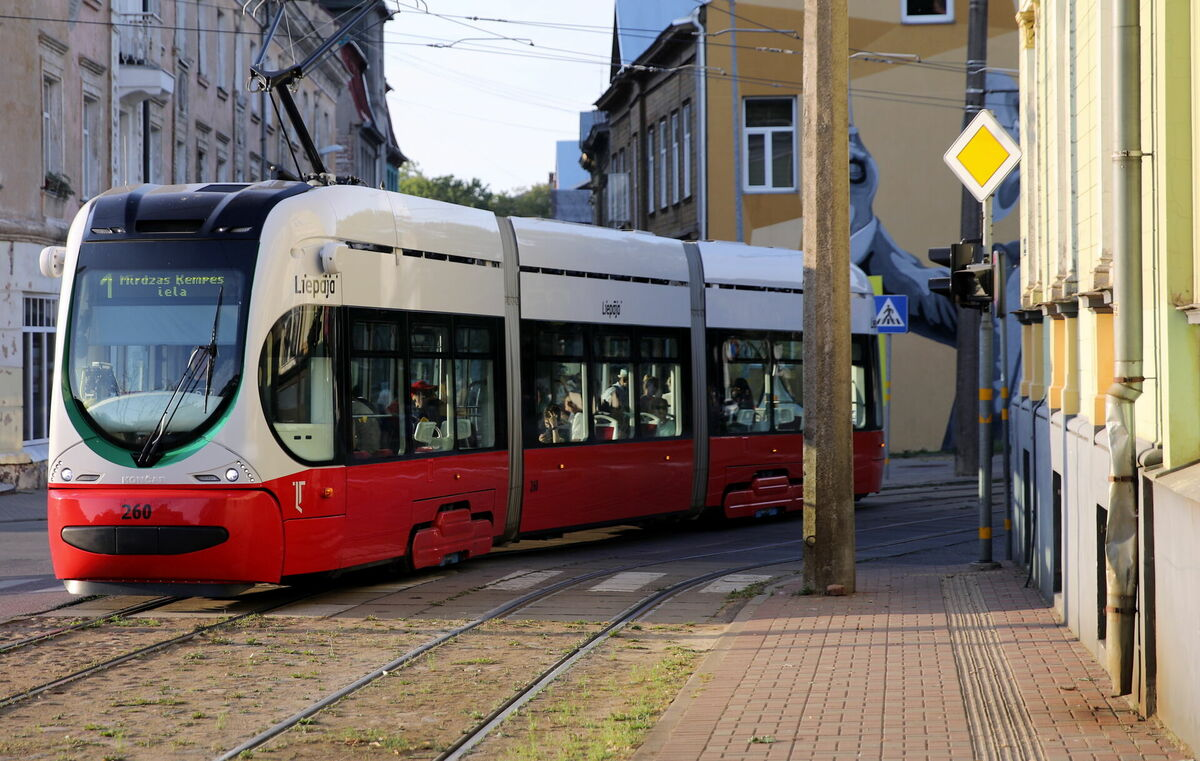 Tramvajs Liepājā. Foto: Paula Čurkste/LETA