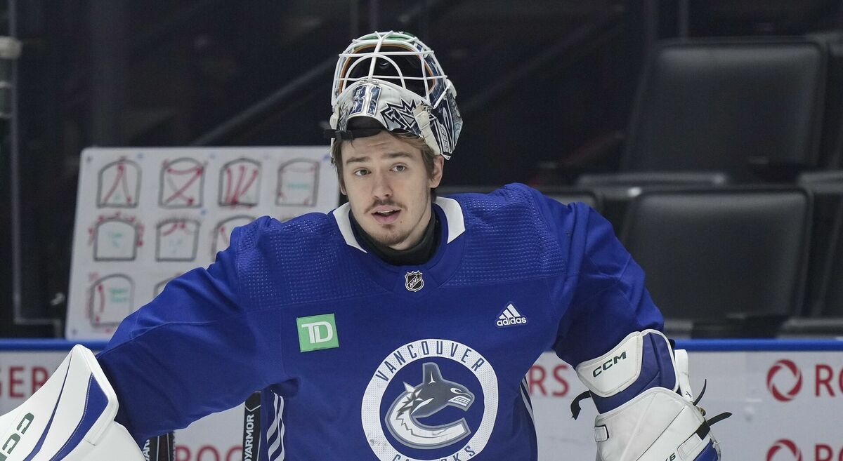 Latviešu vārtsargs Artūrs Šilovs. Foto: Darryl Dyck/The Canadian Press