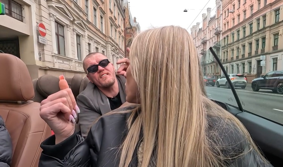 Ekrānuzņēmums no šova "Slavenības. Bez filtra"