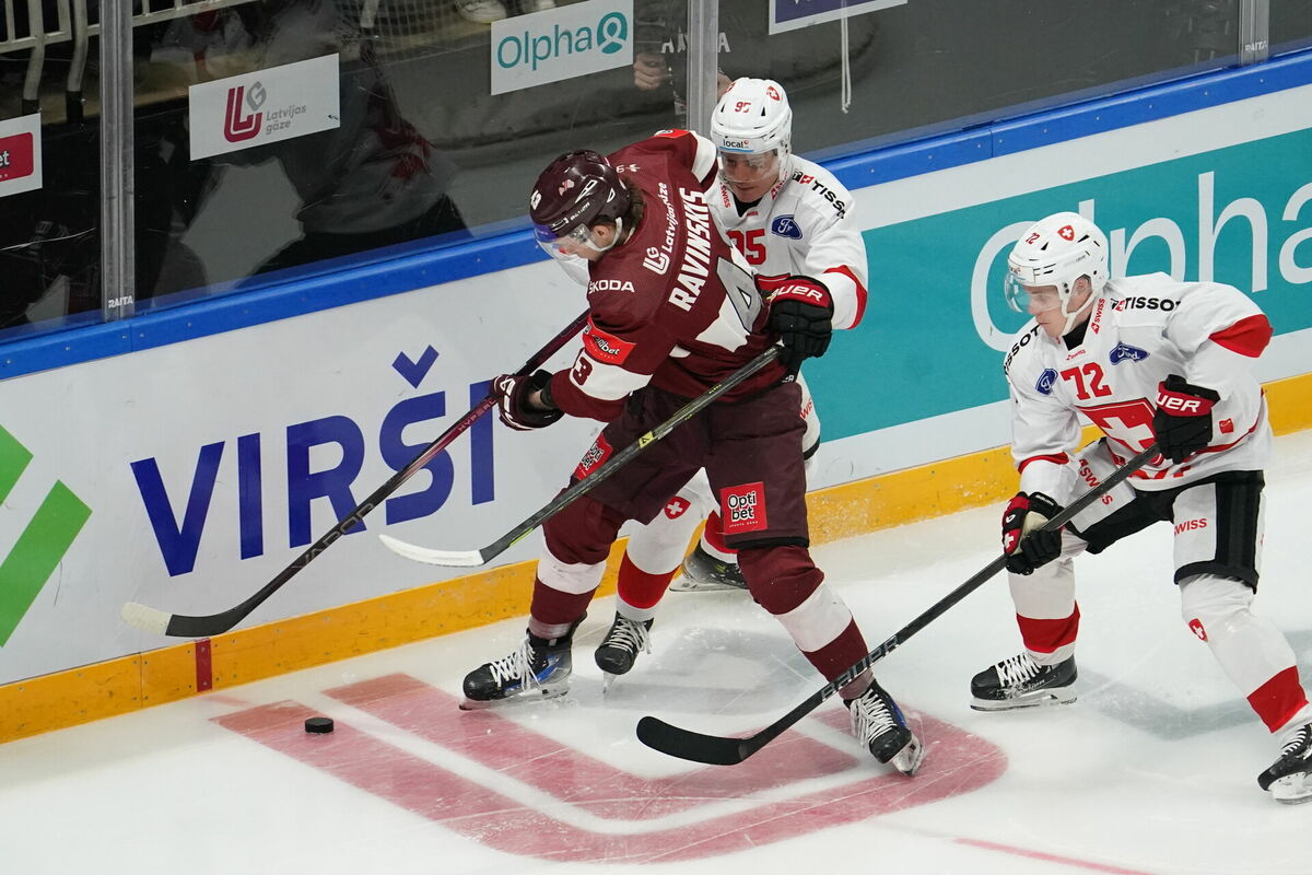 Pārbaudes spēle hokejā vīriešiem starp Latvijas un Šveices izlasēm. Foto: Edijs Pālens/LETA