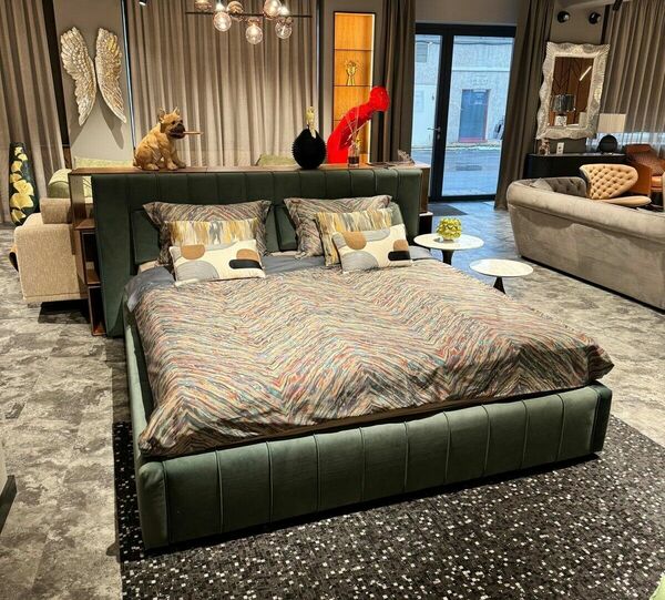 Foto: "OTTO & LEO" SIA, dizaina mēbeļu fabrikas salons