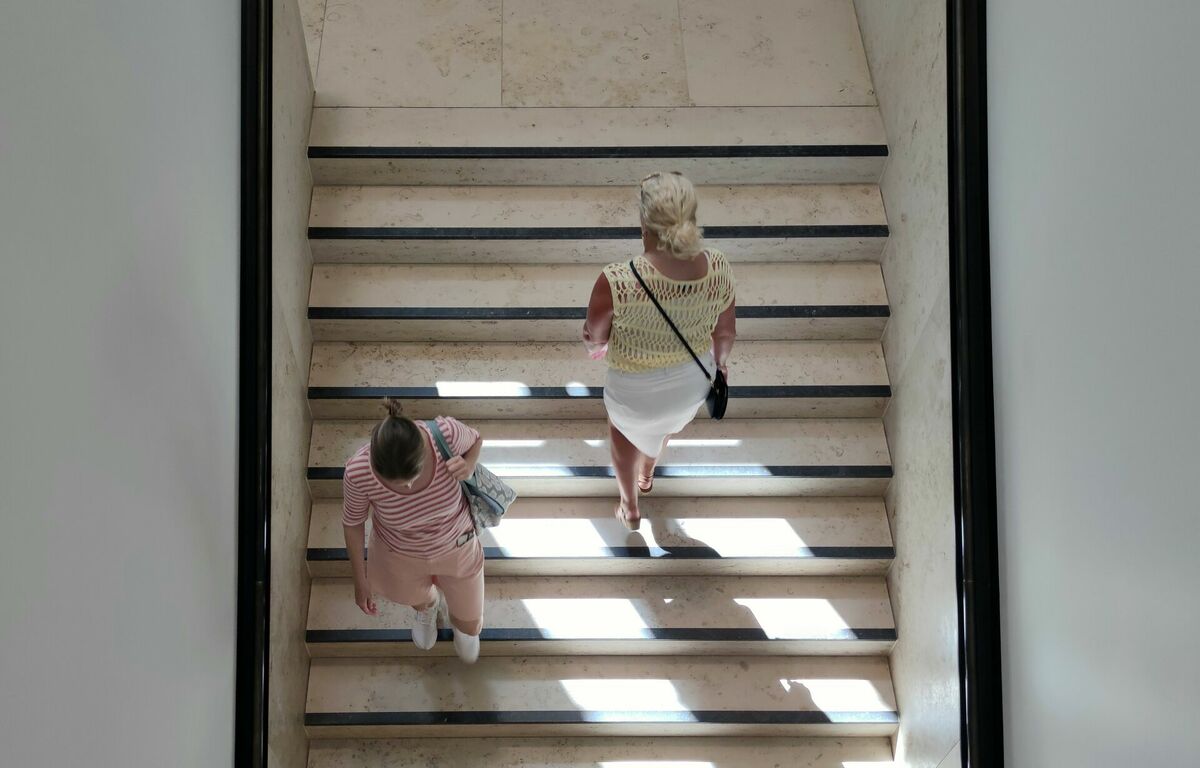 Sievietes Berlīnē. Foto: "Unsplash"