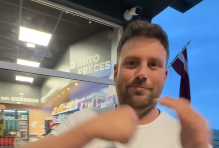 Oskars Zeiza. Foto: Ekrānšāviņš no video/ facebook/ Straujupīte