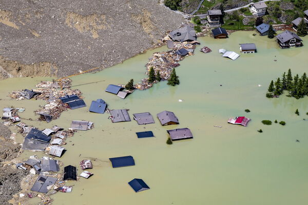 EPA/JEAN-CHRISTOPHE BOTT