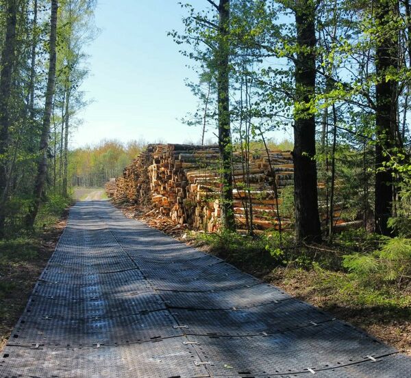 Foto: Forstward SIA, pagaidu ceļi, laukumi