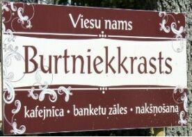 "Burtniekkrasts" Viesu nams