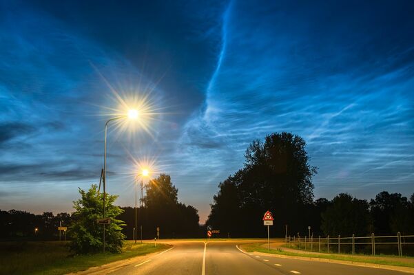 Sudrabainie mākoņi. Foto: Aivis Limbēns