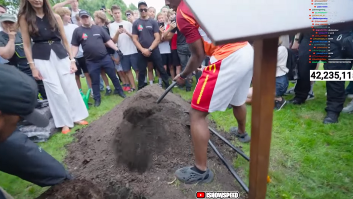 Foto: Ekrānuzņēmums/Youtube/IShowSpeed