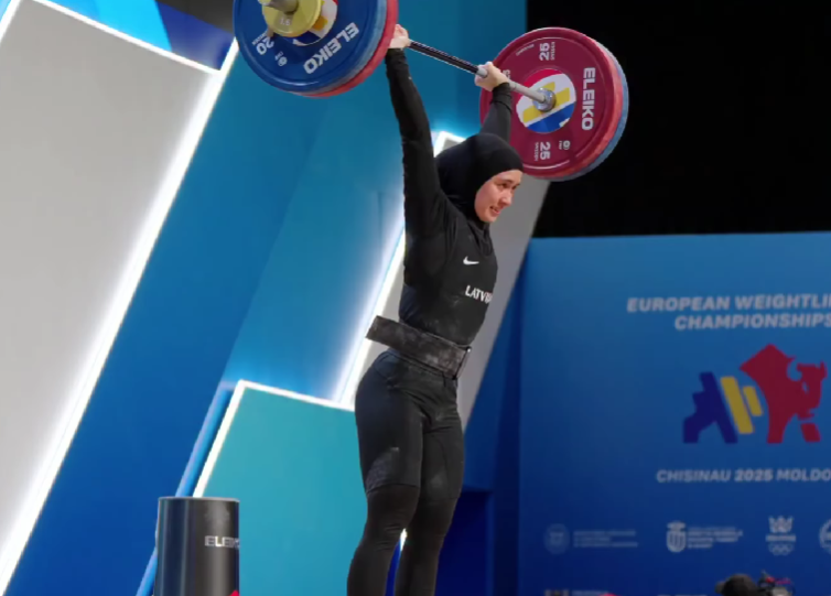 Foto: ekrānuzņēmums no  rebekaibrahiim/ Instagram