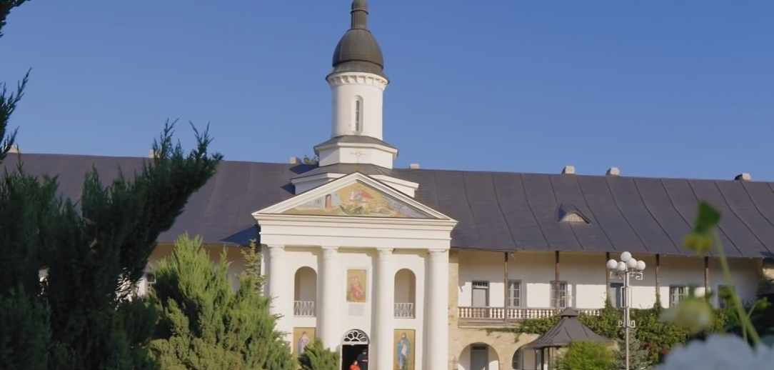 Foto: Ekrānuzņēums no raidījuma "Ceļot bez robežām"