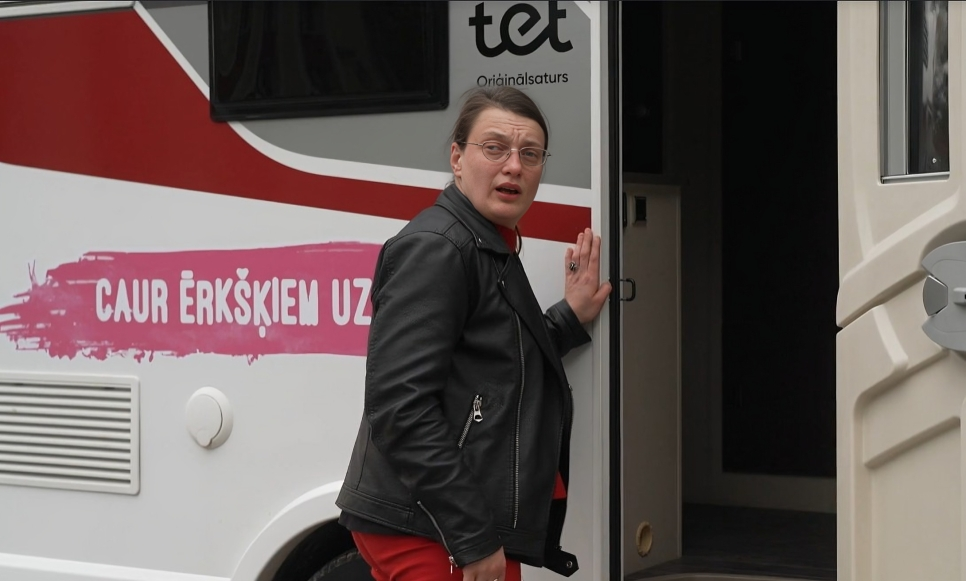 Foto: Ekrānuzņēmums no raidījuma "Caur ērkšķiem uz..."