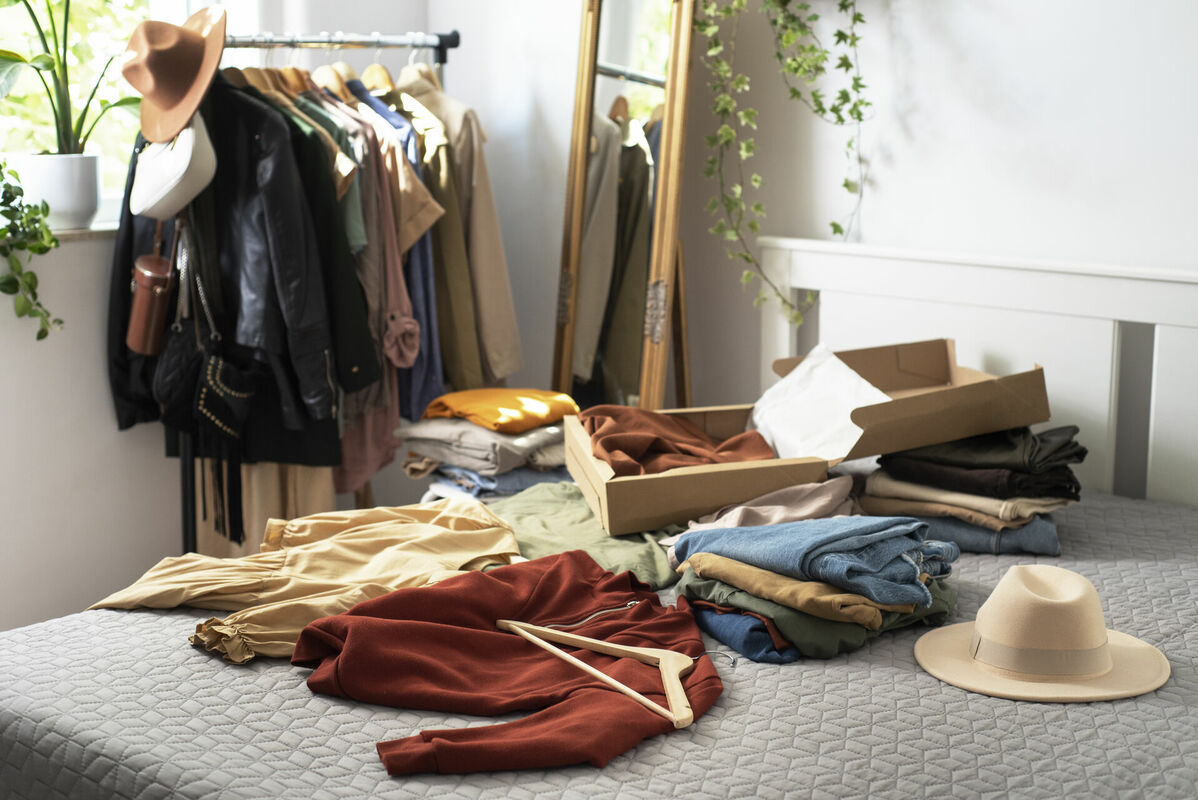 Drēbes. Foto: Freepik